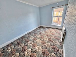 Bedroom- click for photo gallery